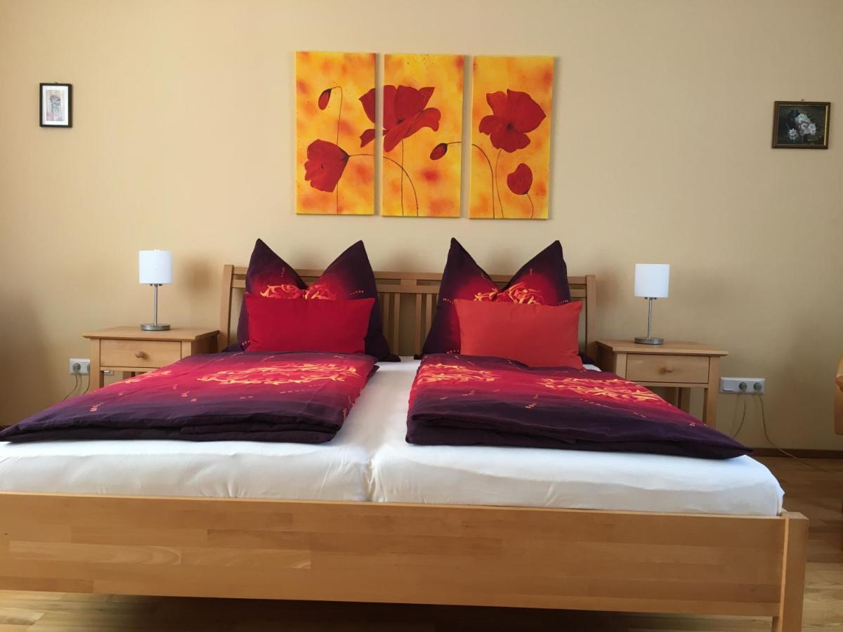 Ferienappartement Regina Schrems  Bagian luar foto