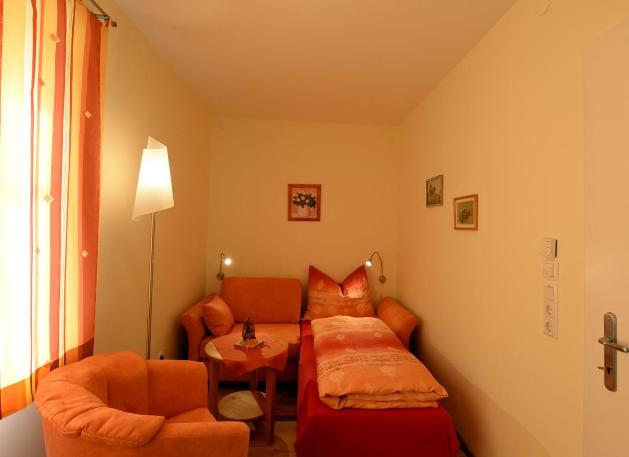 Ferienappartement Regina Schrems  Bagian luar foto